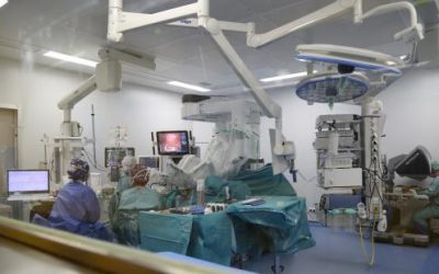 El hospital Vall d’Hebron estrena su tercer robot Da Vinci