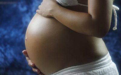 Un estudio del Centro Esther Koplowitz demuestra que la COVID-19 puede dañar la placenta de las mujeres embarazadas
