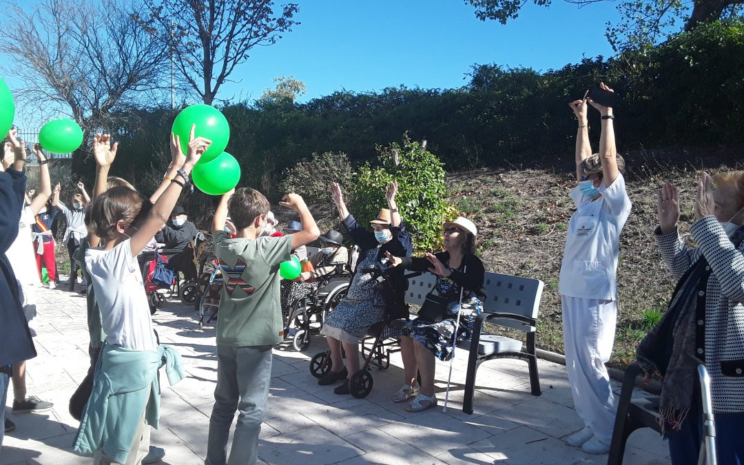 Actividad intergeneracional contra el cambio climático en nuestra residencia de Villalba