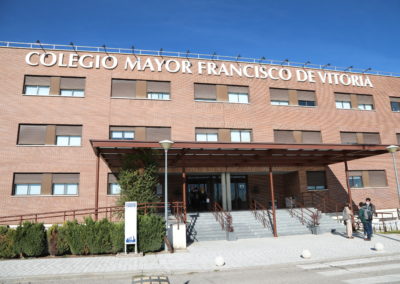 Vista exterior del Colegio Mayor de la Francisco de Vitoria