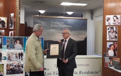 Ricardo de Landaluce participa en las conferencias de «Los viernes de la Residencia»
