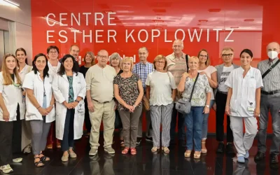 Pacientes de cáncer de hígado visitan los laboratorios del Centro Esther Koplowitz de Barcelona