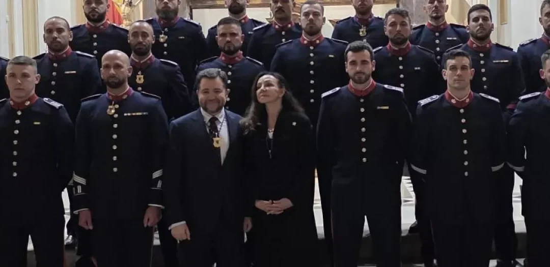 El homenaje que ha recibido Esther Koplowitz como congregante del Cristo de los Alabarderos