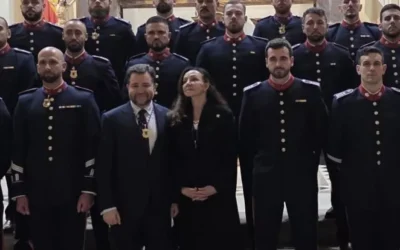 El homenaje que ha recibido Esther Koplowitz como congregante del Cristo de los Alabarderos